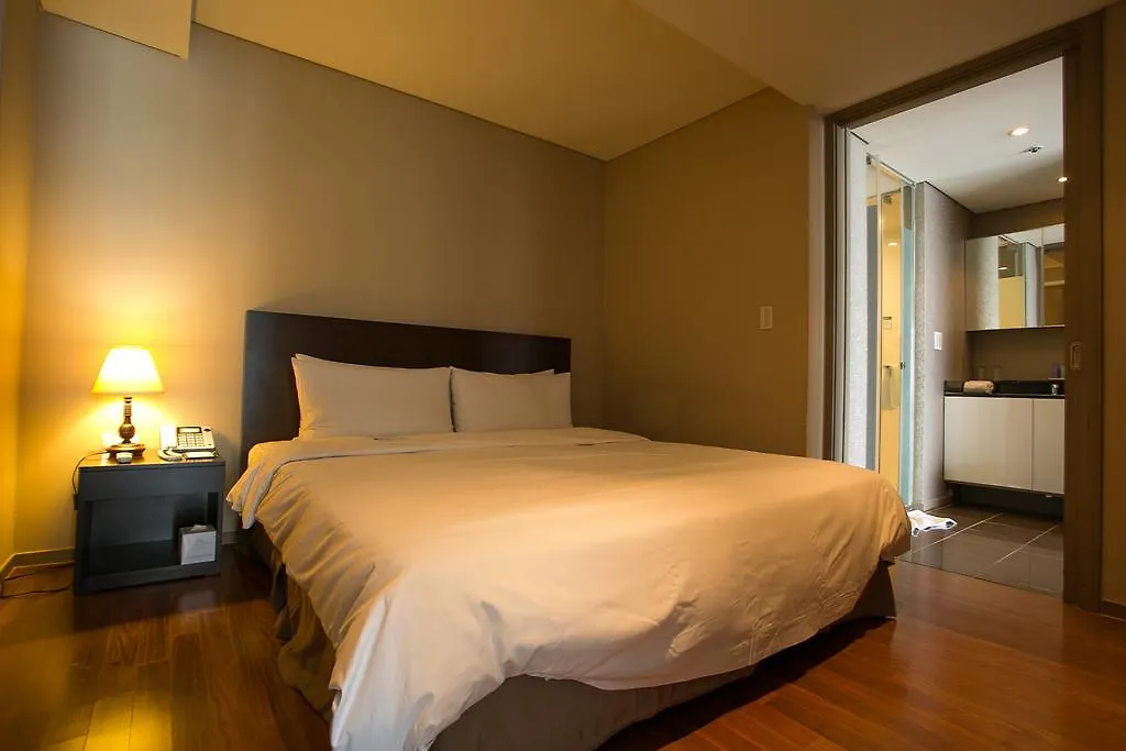 בוסאן Kunoh Seacloud Hotel קוריאה הדרומית