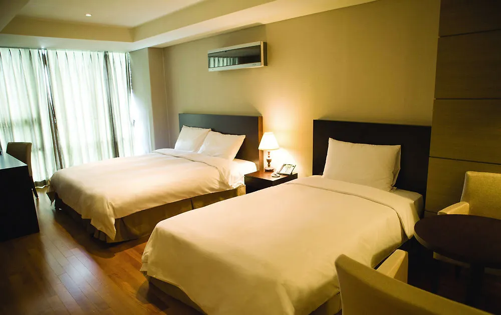 בוסאן Kunoh Seacloud Hotel